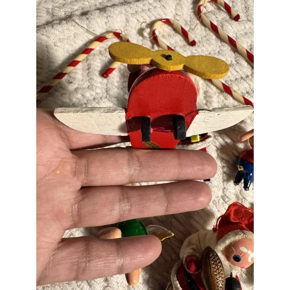 12 Vtg Tiny Painted Wooden santa pig Folk Art Mix